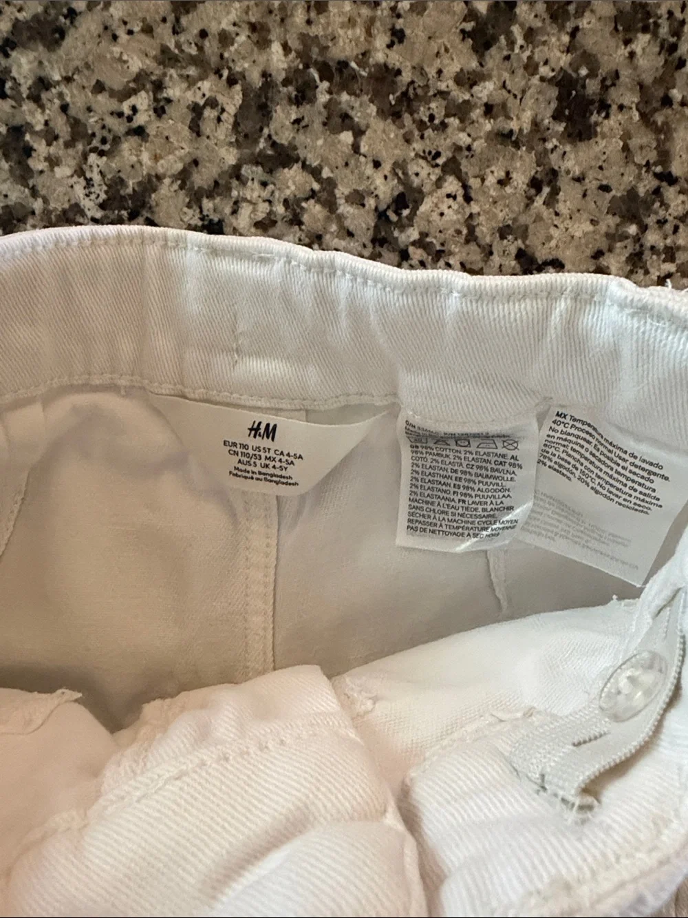 H&M White Girls Denim Shorts with Front Pockets 5T - Picture 2 of 3